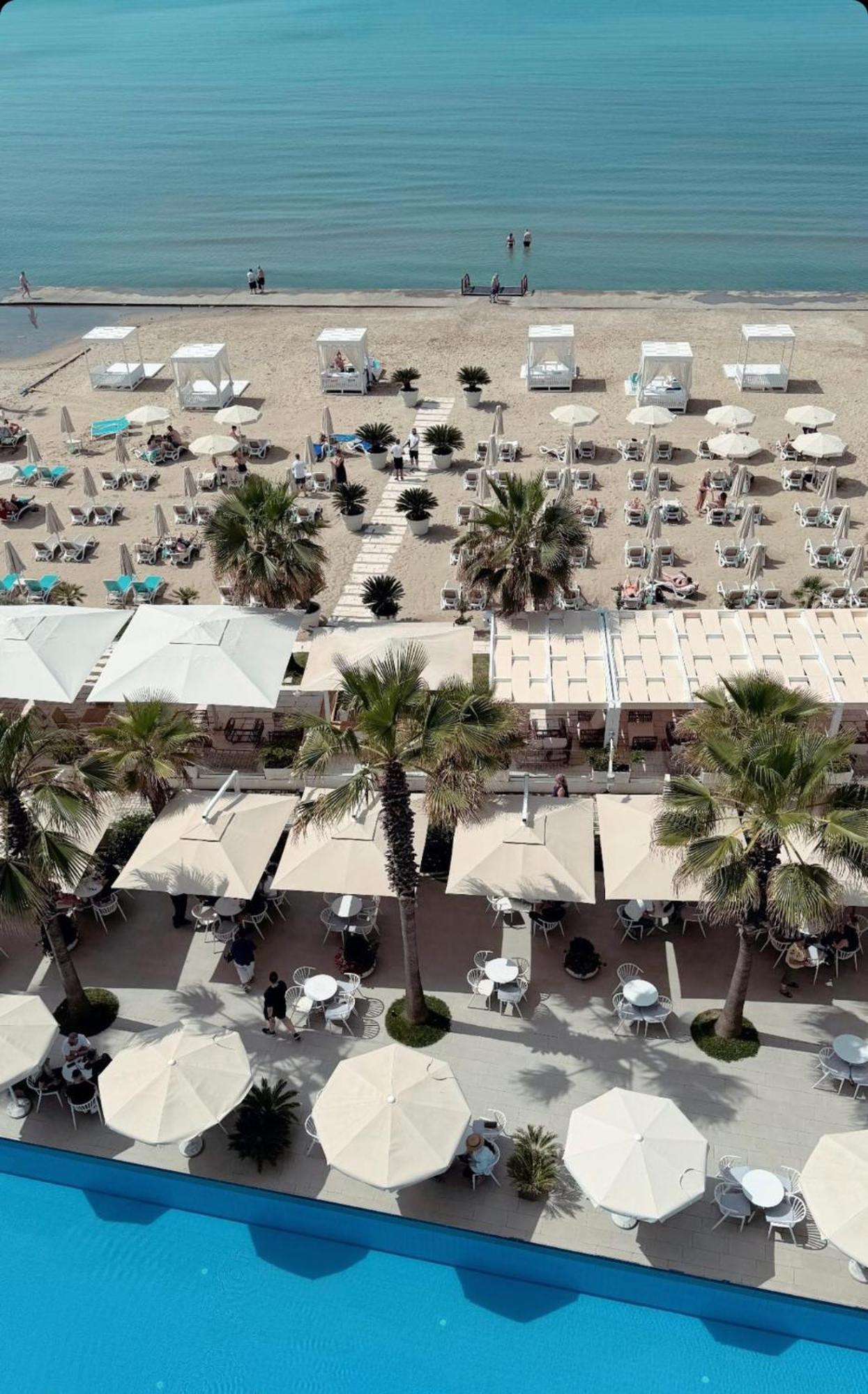 Vivi'S Seaside Apartment Durres Ngoại thất bức ảnh